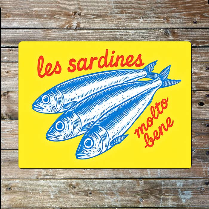 A Les Sardines Motto Bene Metal Sign available to buy from Fig and Rose Home.
