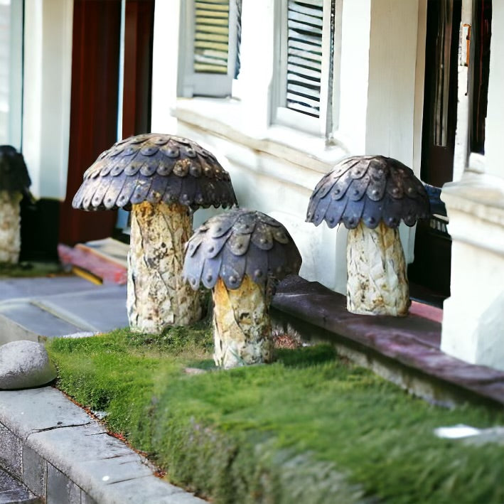 Three Metal Decor Garden Mushroom Toadstool from Fig and Rose
