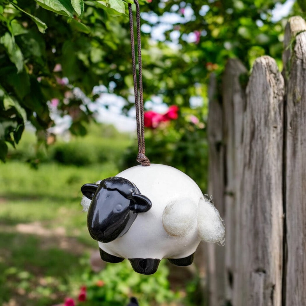 Bird Nesting Wool Holder - Ceramic Sheep