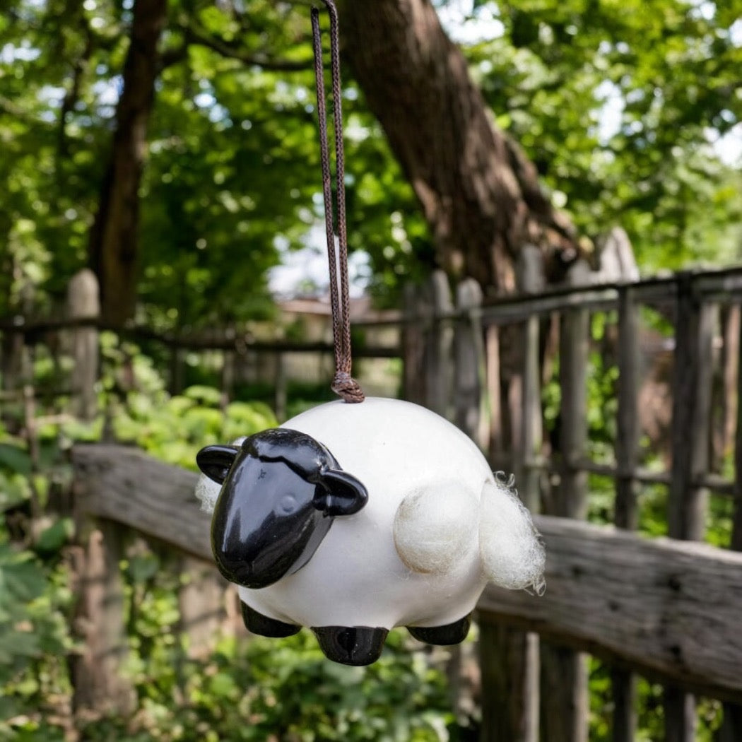 Bird Nesting Wool Holder - Ceramic Sheep