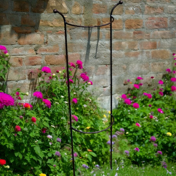 plant supports for climbers from Fig and Rose