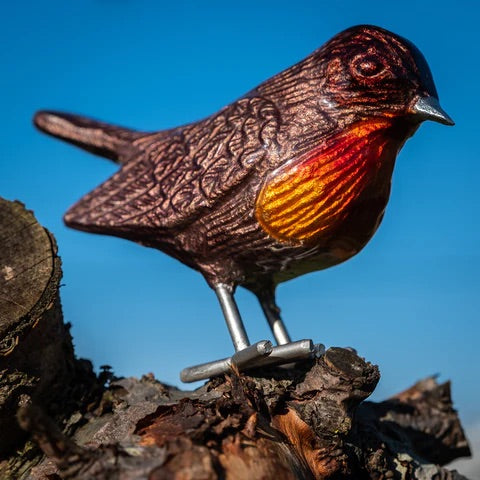 Robins on a Stake