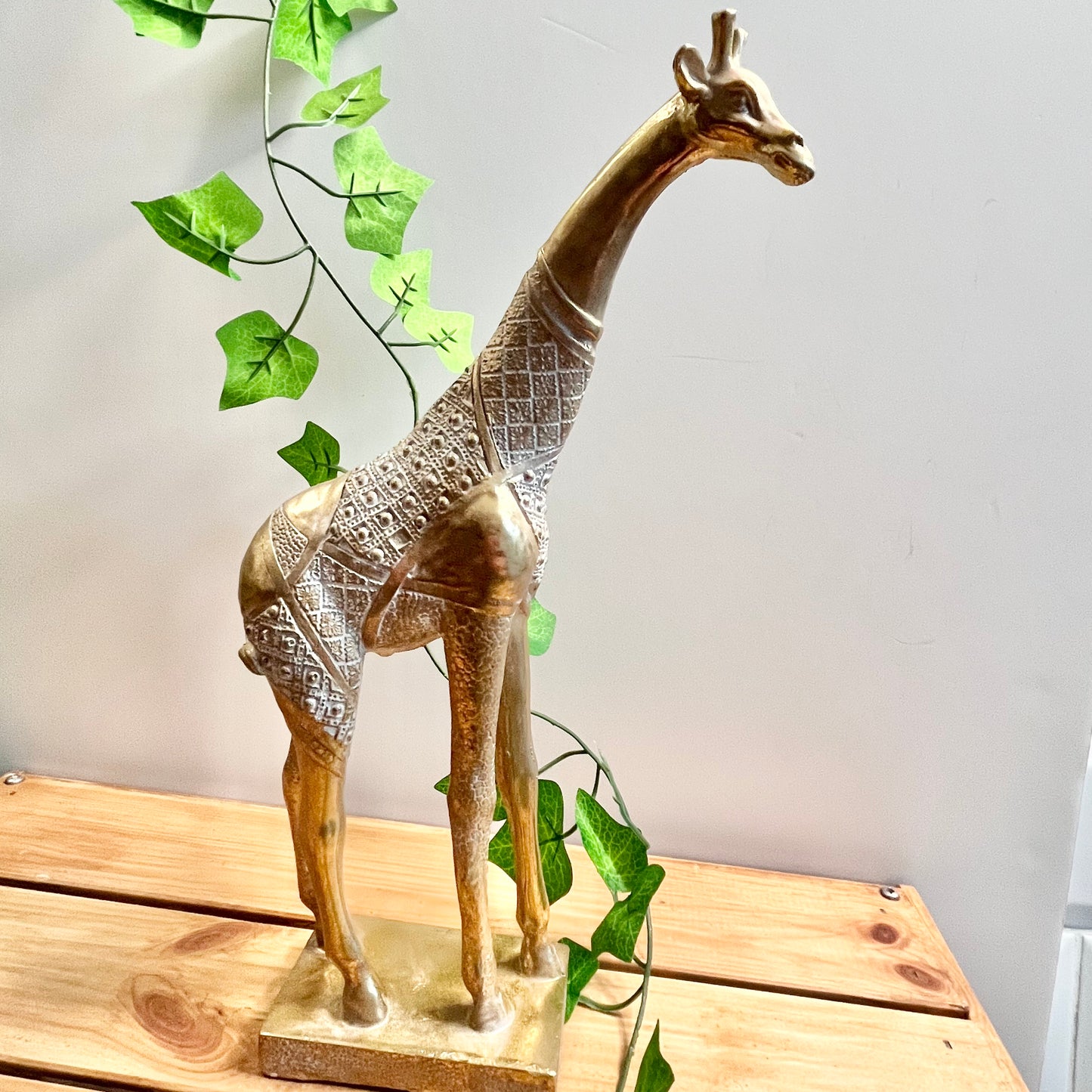 Giraffe Decoration - Large from Fig and Rose