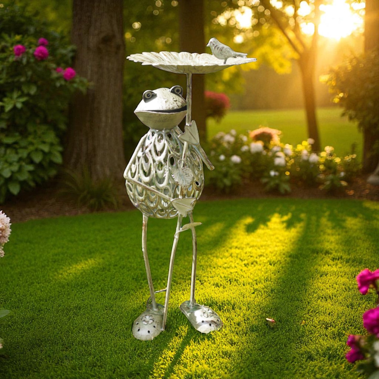 Frog Statue Bird Feeder