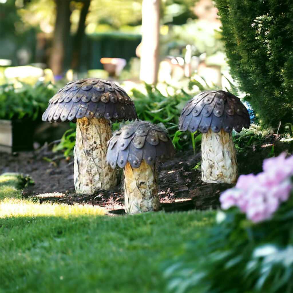 Three Metal Decor Garden Mushroom Toadstool