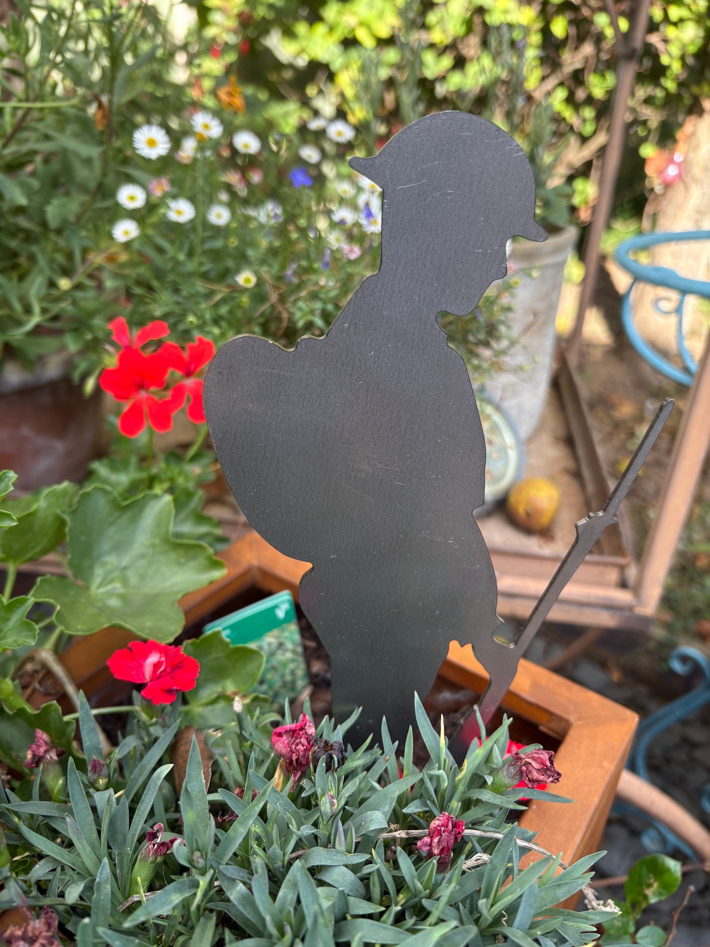Metal Fallen Tommy Soldier