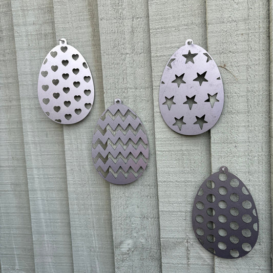 Metal Easter Egg Hanging Decoration from Fig and Rose. 
