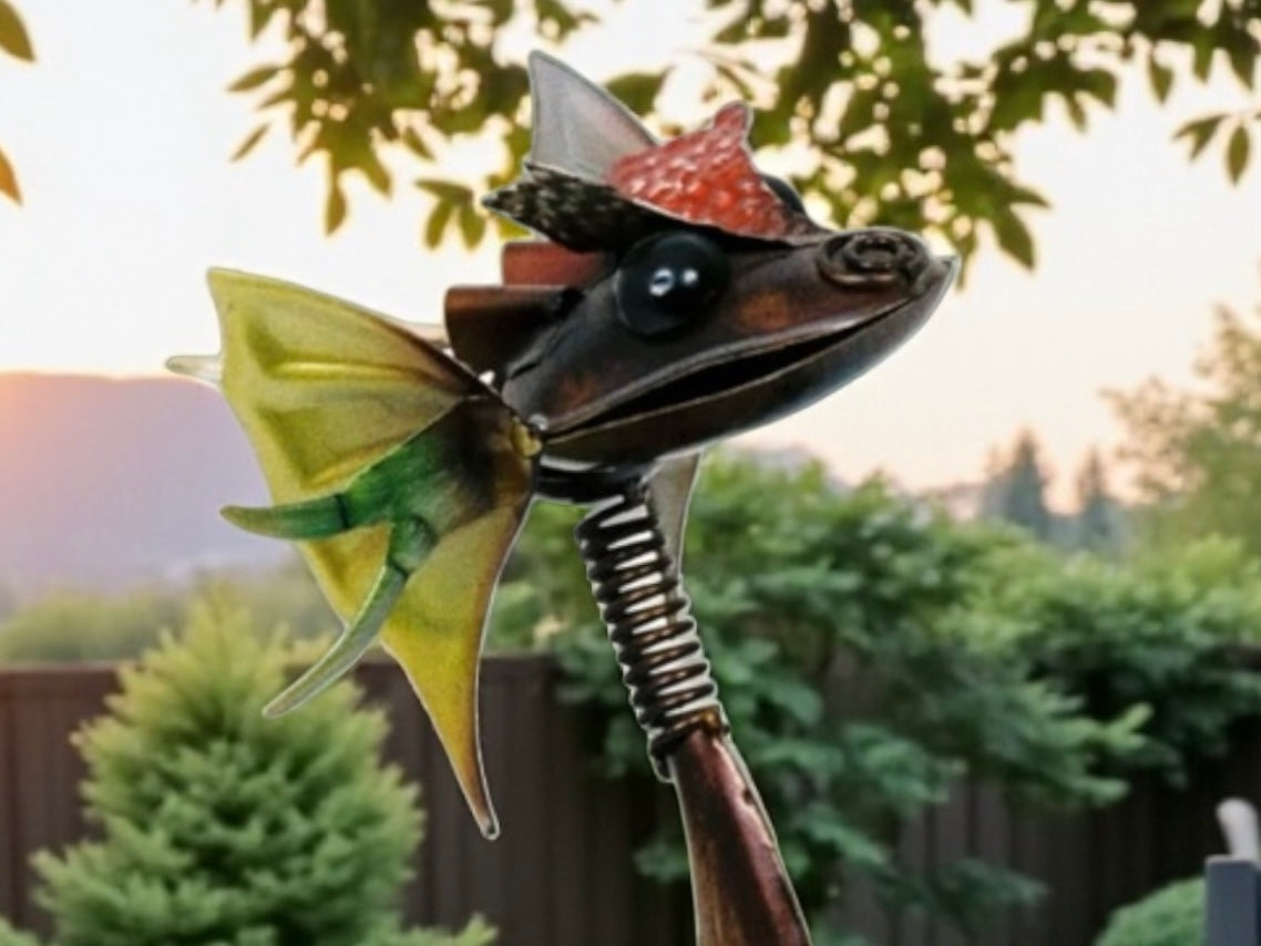 Fantasy Solar Dragon Ornament – LED Garden Guardian Sculpture