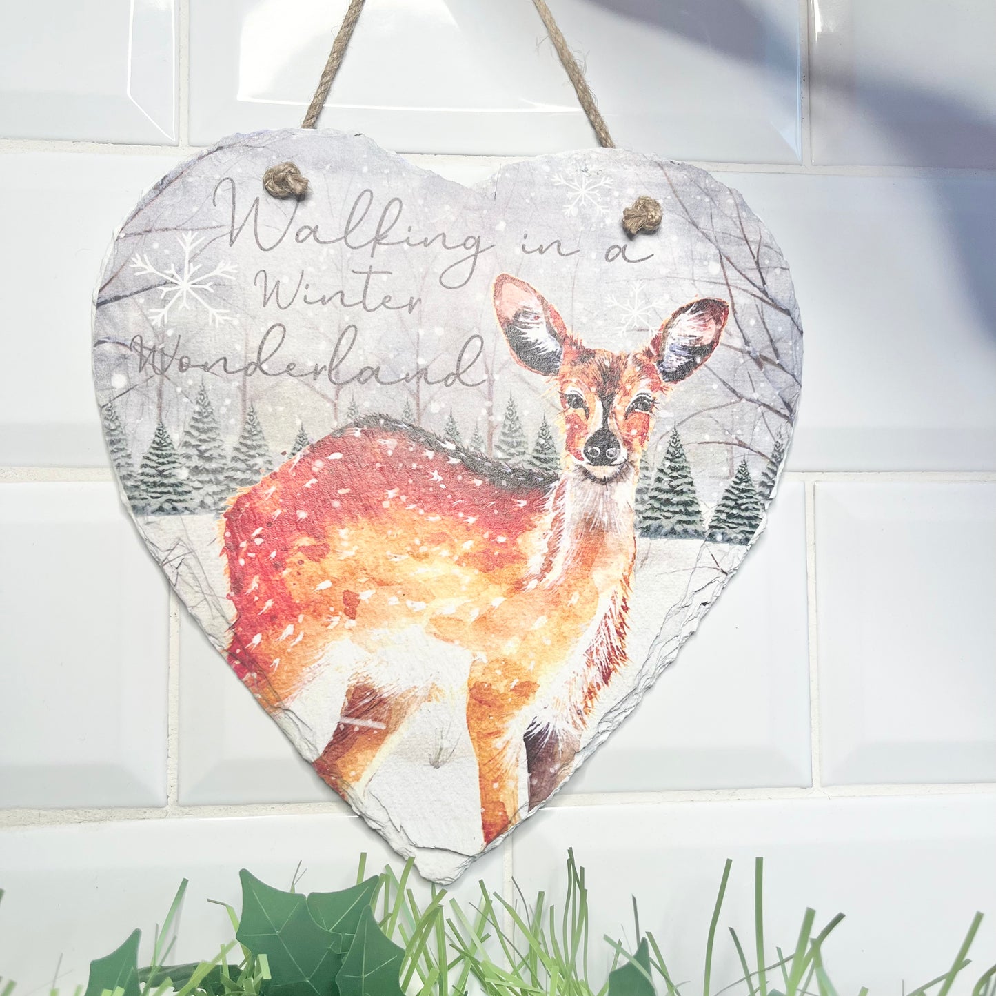 Christmas Decoration | Slate Hanging Hearts | Deer |