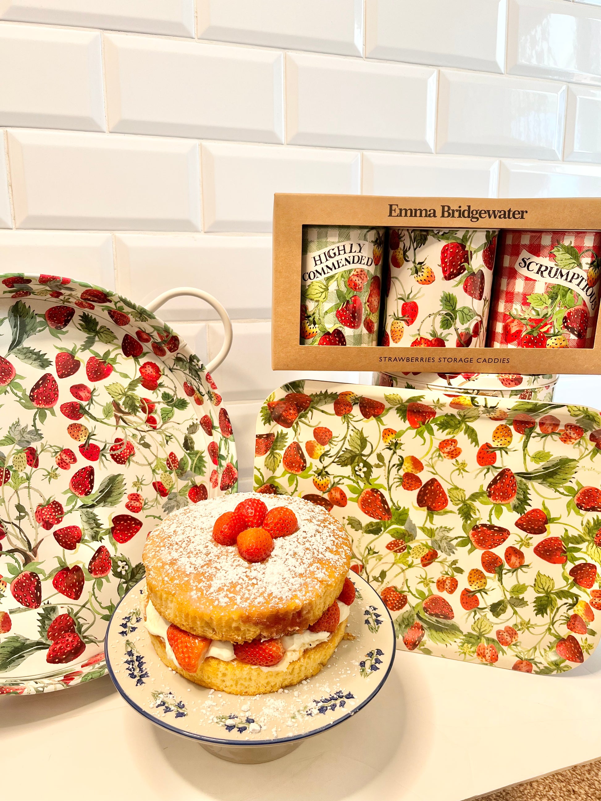 Emma Bridgewater Tray - Strawberries from Fig and Rose