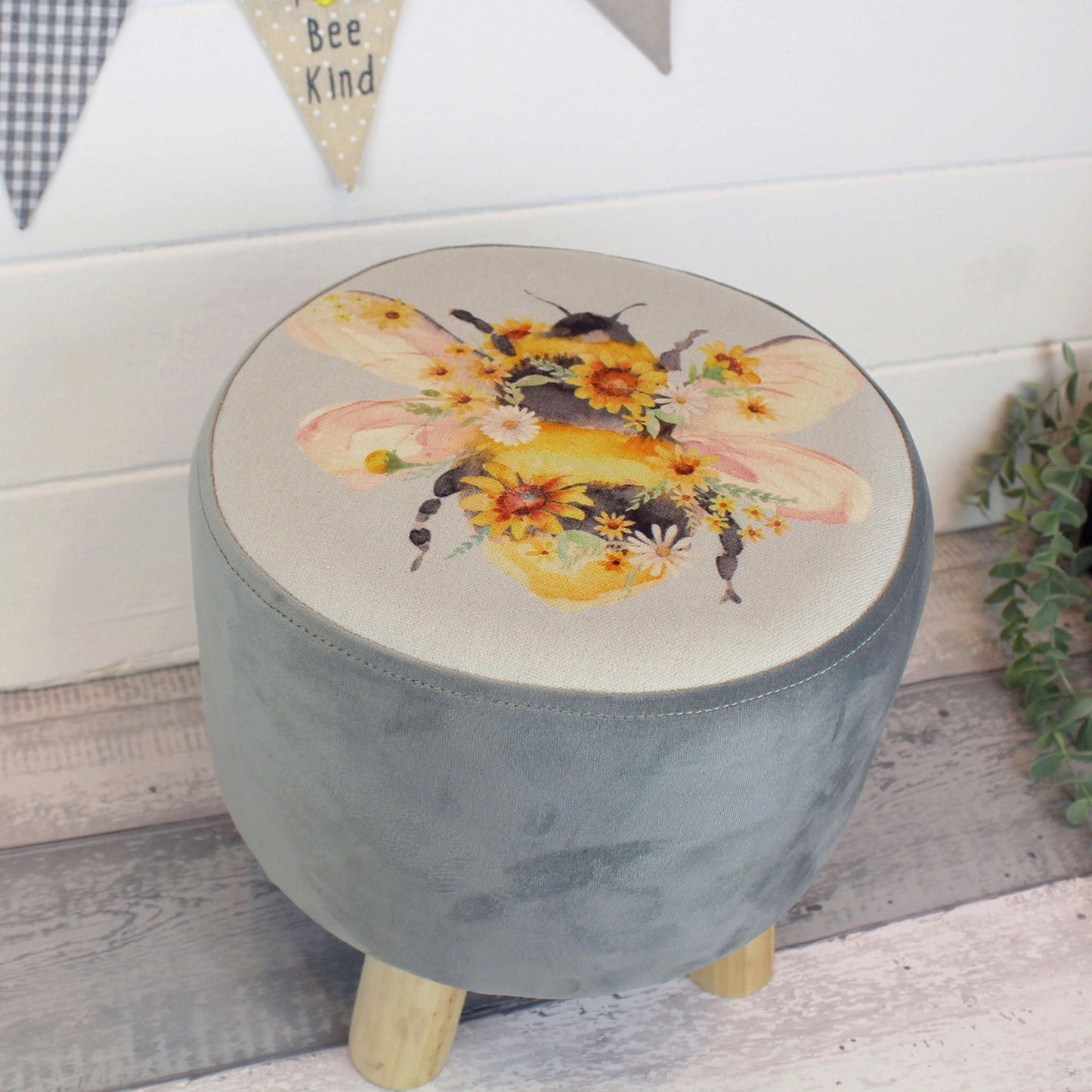 Bee Stool from Fig and Rose